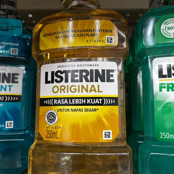 Isaac Apple Farm Grocery Store in Kensington