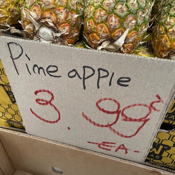 Isaac Apple Farm Grocery Store in Kensington