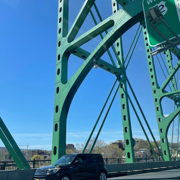 Interstate 78. Dartford crossing. Toll bridge. Toll bridge. Толл бридж.