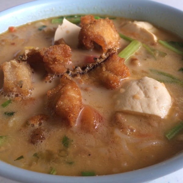 太平人茶餐室 Restaurant Taiping ( USJ 16 delicious fish head noodles 驰名鱼头米粉 ) 14 tips