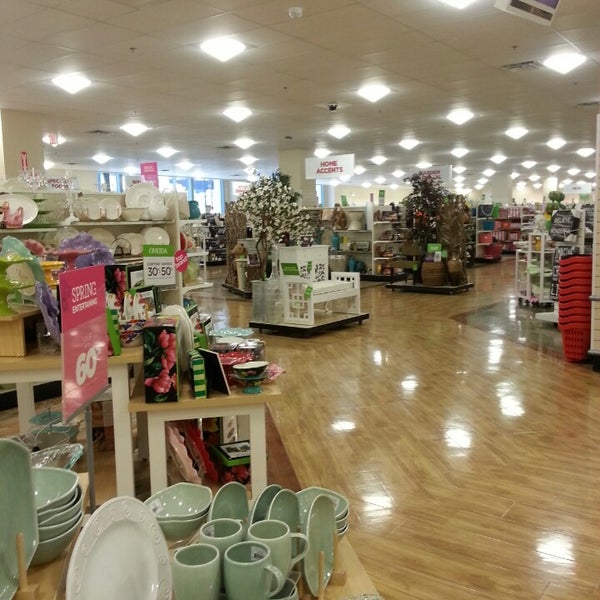 HomeGoods (Now Closed) Furniture and Home Store in Chicago