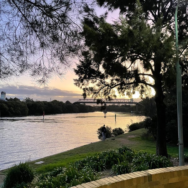 Rydalmere Ferry Wharf 2 tips