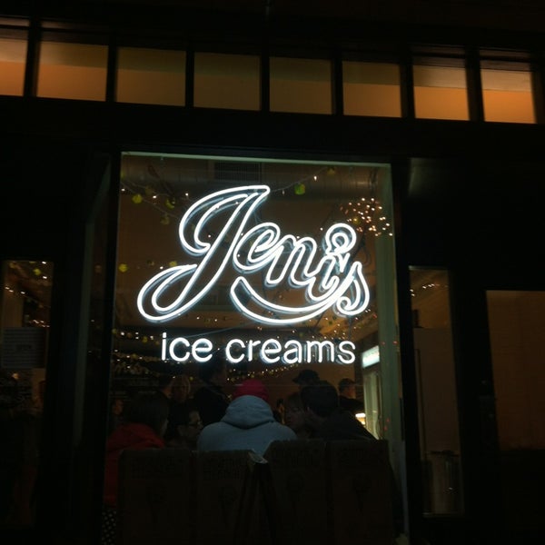 Photo taken at Jeni&#39;s Splendid Ice Creams by Pachi C. on 3/10/2013