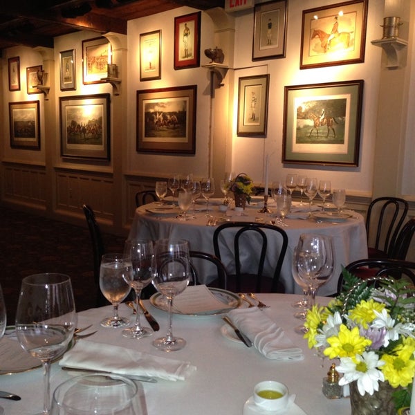 Foto tirada no(a) 1789 Restaurant por Vickie L. em 7/10/2013