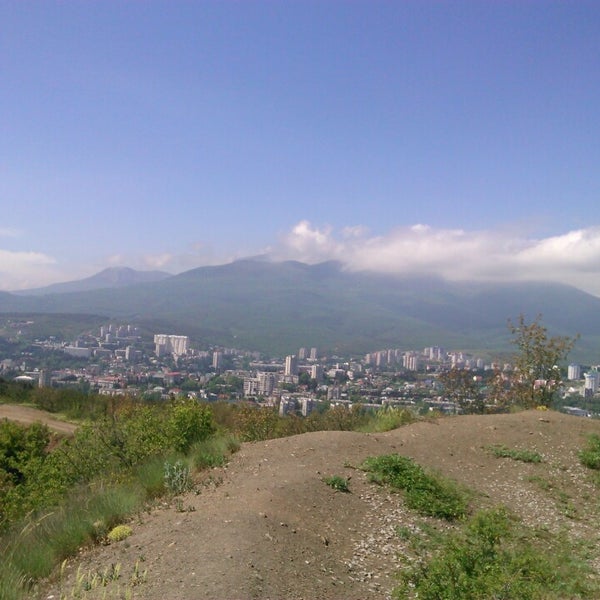 Смотровая площадка на горы в Бишкеке