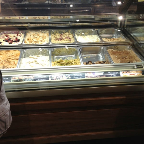 Аморино кафе