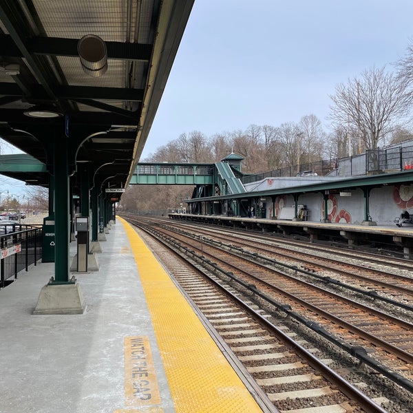Metro North Dobbs Ferry Train Station 9 tips from 1314 visitors
