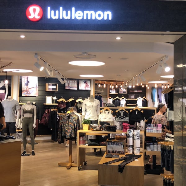 lululemon align with pockets reddit