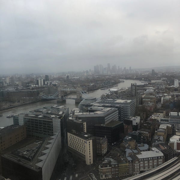 Photo taken at Oblix at The Shard by Az A. on 12/12/2021