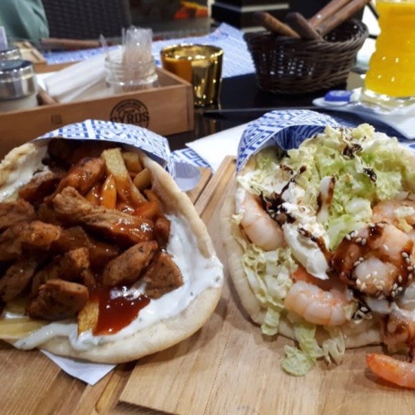 Гиро новороссийск. Гирос новороссийск. Гирос новороссийск на видова. Дон гирос. Гирос клаб ростов.