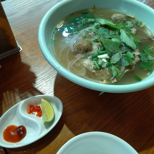 Pho Kim Saigon, 珠江新城IFC国金天地负一层B110铺, 广州, 广东, pho kim saigon (啊容西贡越南粉),pho k...