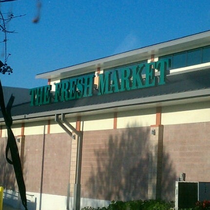 Foto tomada en The Fresh Market  por Jessica G. el 2/3/2013