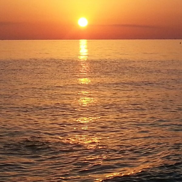 6/18/2013 tarihinde Peterziyaretçi tarafından Camping Villaggio Miramare Livorno'de çekilen fotoğraf