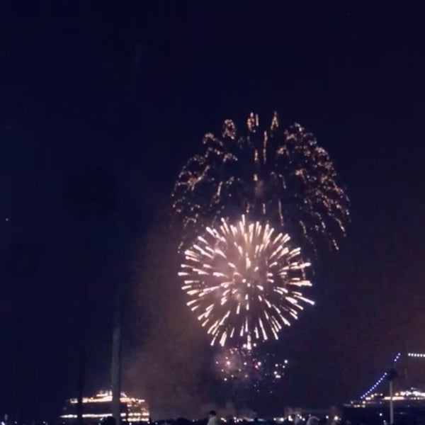 Foto diambil di Parkers&#39; Lighthouse oleh Ra pada 7/5/2019