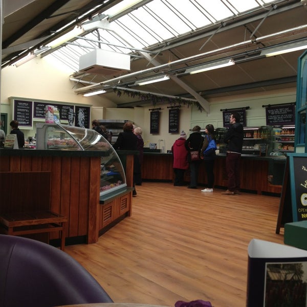 Henry Street Garden Centre Arborfield, West Berkshire