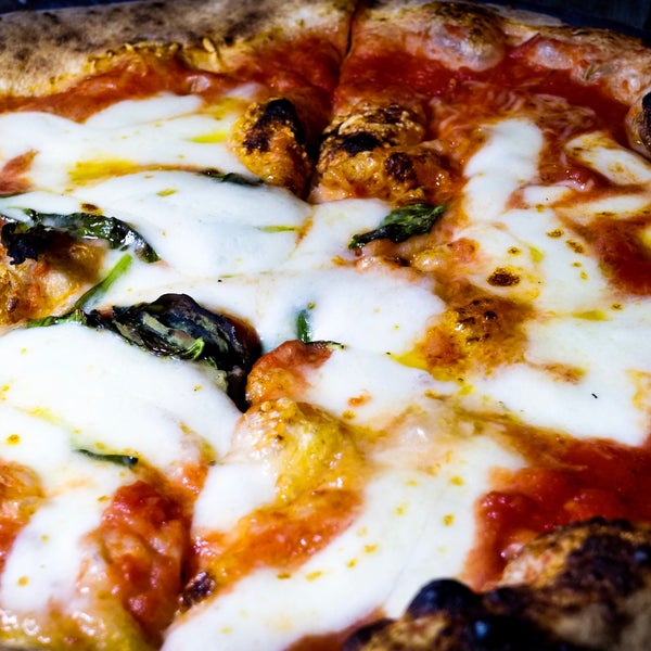 Love classic Italian pizzas? Consider here a try for some reputable, freshly done pizzas at good pricing, excellent texture, and with some spins here and there. Good options for vegans. Love it!