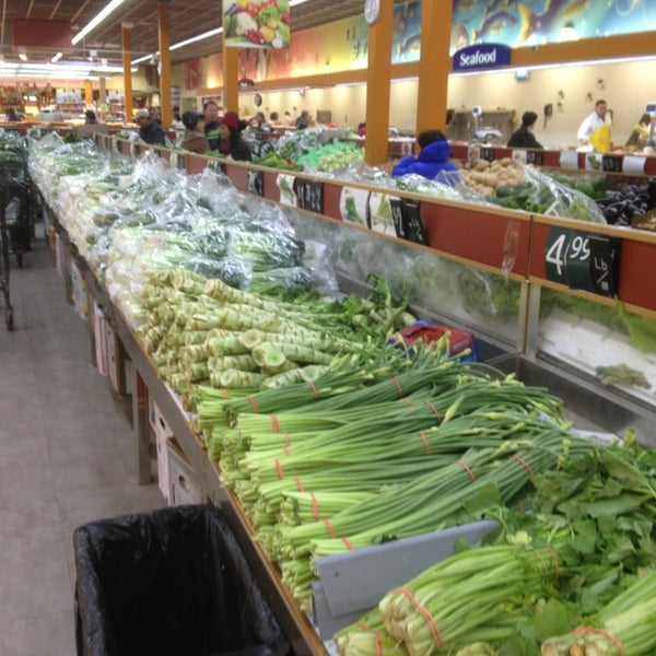 Great Wall Supermarket 大中華 Supermarket