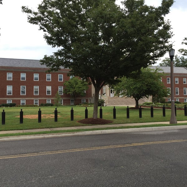 Fort Belvoir Post Headquarters Fort Belvoir, VA