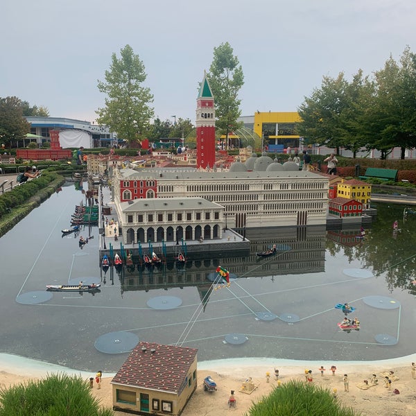 Photo taken at Legoland Deutschland by 24h★ q. on 9/26/2021