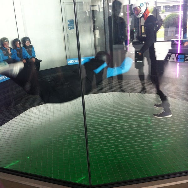 Foto scattata a Airspace Indoor Skydiving da Rachel T. il 7/24/2015