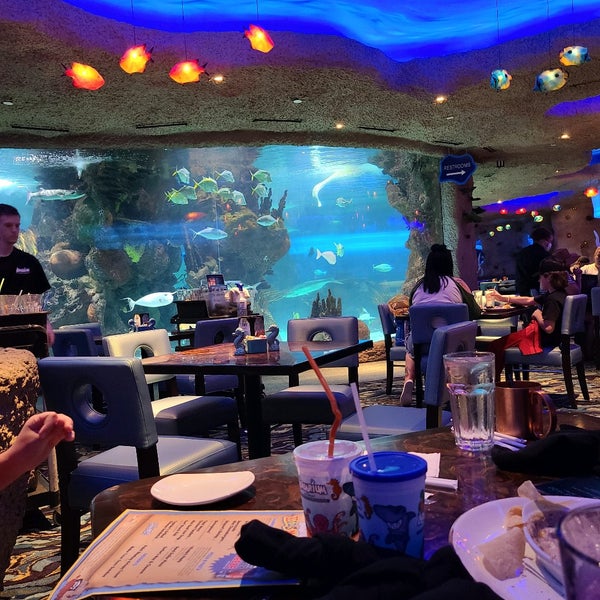 Aquarium Restaurant Opry Mills Mall