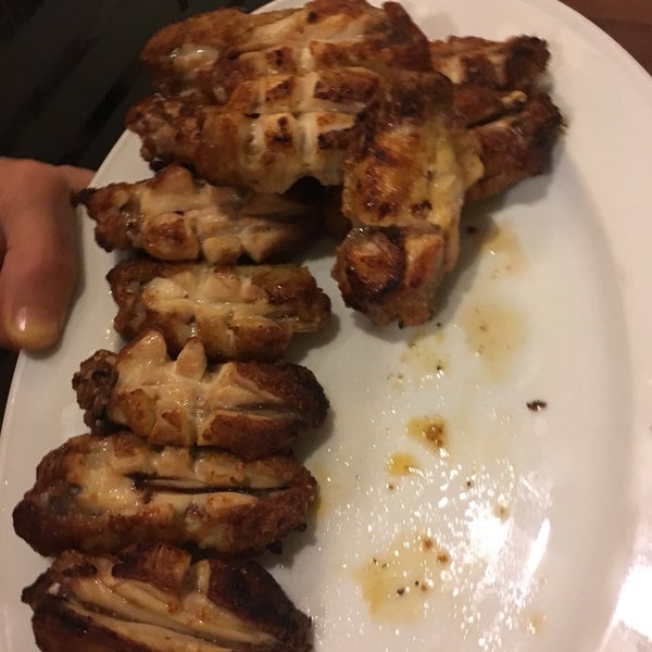 Das Foto wurde bei Kebabi Restaurant von Hasan Ö. am 4/12/2017 aufgenommen