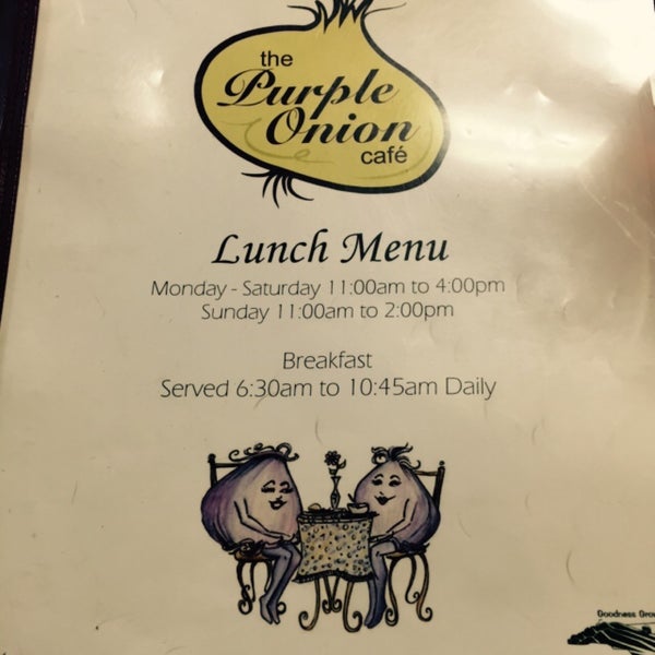 2/6/2015 tarihinde Kathy T.ziyaretçi tarafından The Purple Onion Cafe'de çekilen fotoğraf