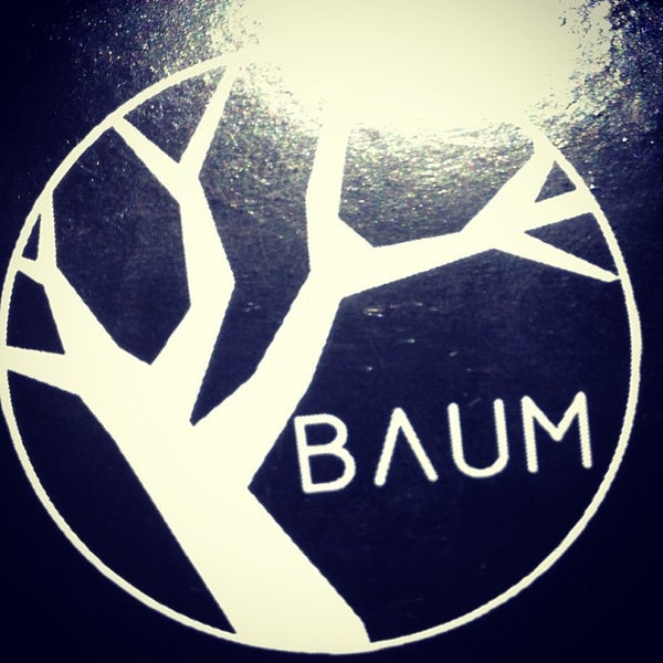รูปภาพถ่ายที่ BAUM โดย annieburbano เมื่อ 9/14/2013