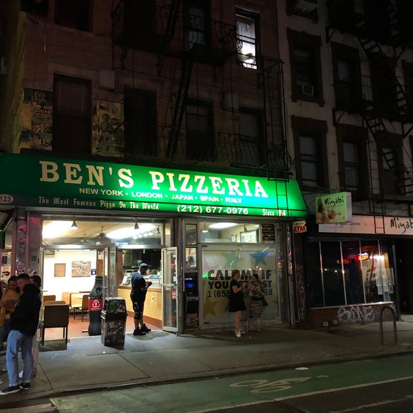 Photo taken at Ben&#39;s Pizzeria by Cyrus B. on 6/10/2021