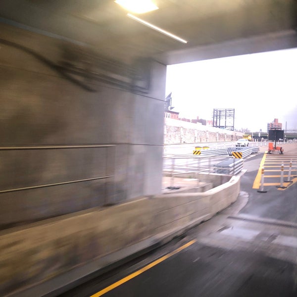 Photo prise au Hugh L. Carey Tunnel par Cyrus B. le3/28/2021