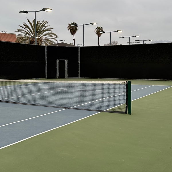 Beverly Hills Tennis - 8 tips
