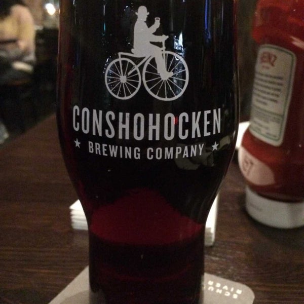 Photo taken at Puddlers Kitchen &amp; Tap by Conshohocken Brewing Co. by Ryan on 1/31/2020
