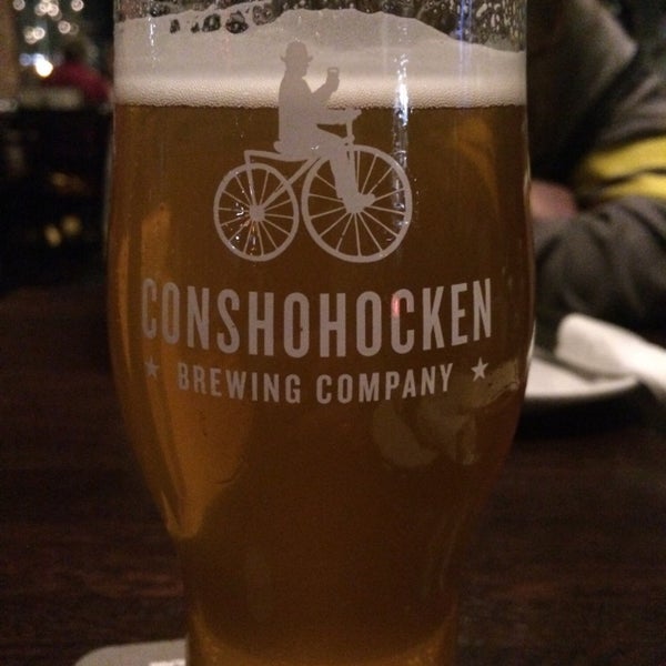 Photo taken at Puddlers Kitchen &amp; Tap by Conshohocken Brewing Co. by Ryan on 1/31/2020