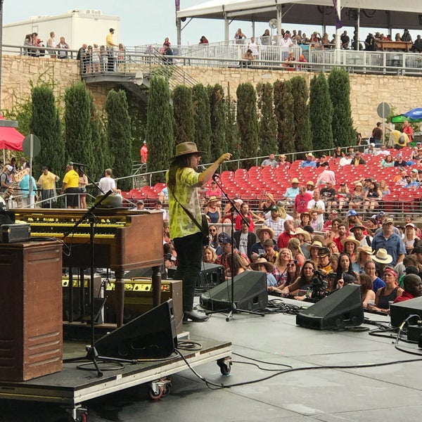 7/5/2018에 John B.님이 Austin360 Amphitheater에서 찍은 사진