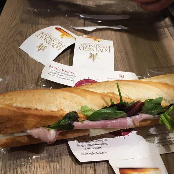 Photo taken at Pret A Manger by Lilian G. on 11/18/2016
