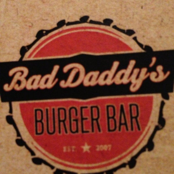 รูปภาพถ่ายที่ Bad Daddy&#39;s โดย Missy 😃 S. เมื่อ 2/28/2013