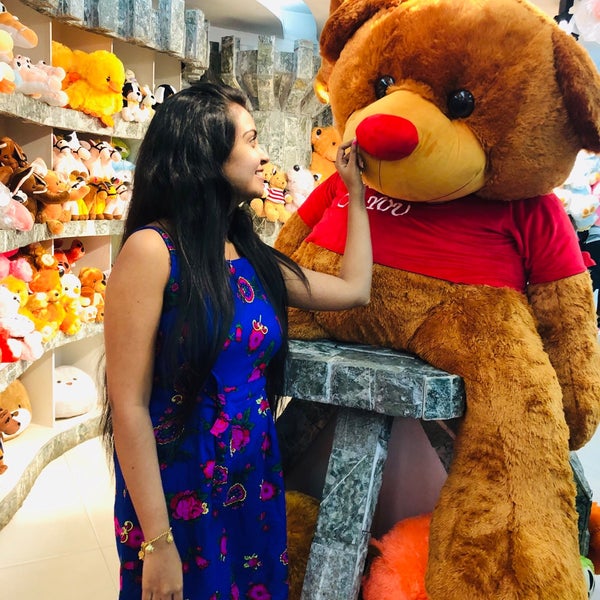 thilakawardana super center toys