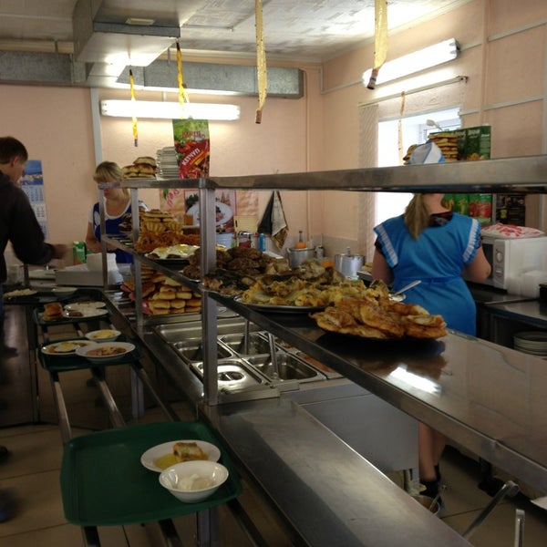 Столовая чайковский. Столовая чайковский. База отдыха чайковский волна. Муп оскар. Конструкторов 82 воронеж.