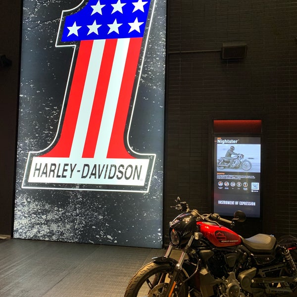 Das Foto wurde bei Harley-Davidson Museum von Youngpyo L. am 11/1/2022 aufgenommen