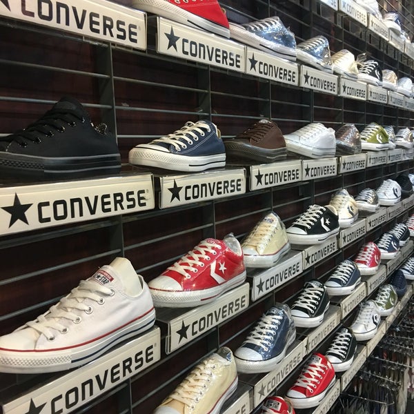converse trinoma