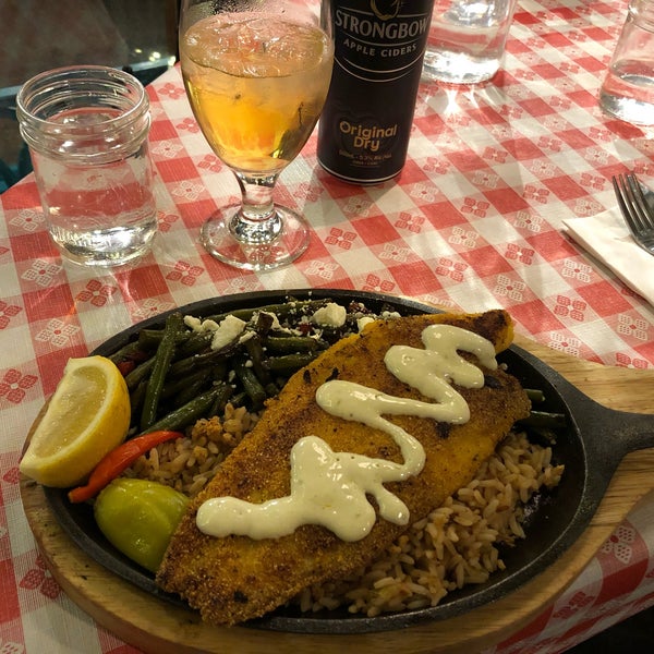 Cajun Catfish with dirty rice and green beans was excellent!