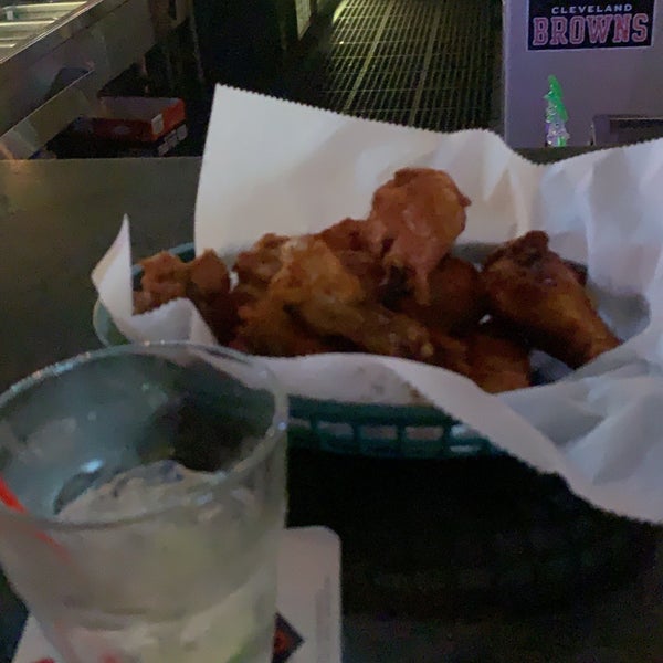 Photo taken at Cleats Club Seat Grille by Michael B. on 8/6/2019