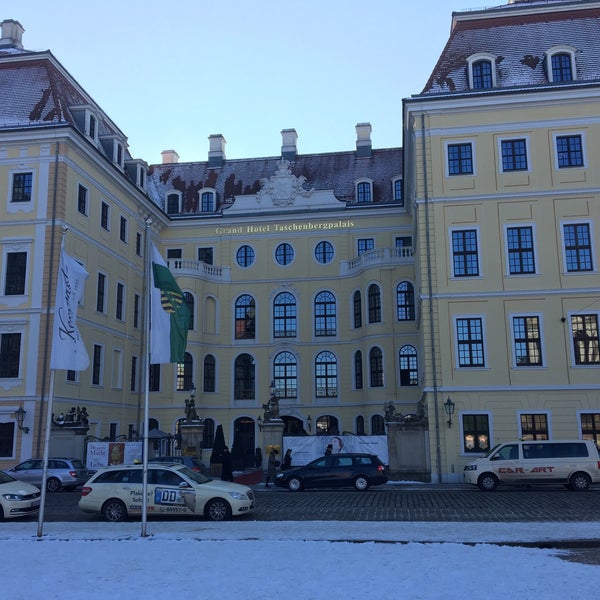 Foto scattata a Hotel Taschenbergpalais Kempinski da T. B. il 1/22/2017