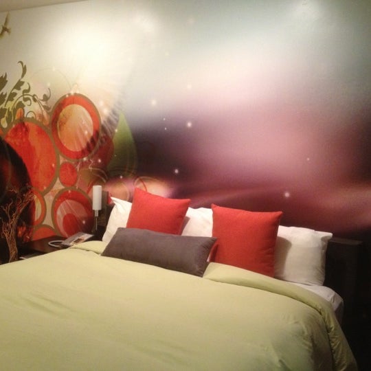 11/16/2012에 Michaell B.님이 Tangerine Hotel에서 찍은 사진