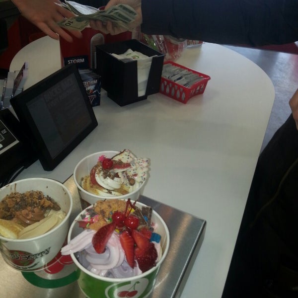 CherryBerry Yogurt Bar Sioux Falls, SD