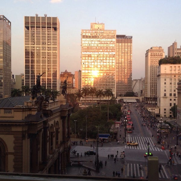 CET Companhia de Engenharia de Tráfego República Rua Barão de Itapetininga, 18 CET Companhia de Engenharia de Tráfego República Rua Barão de Itapetininga, 18