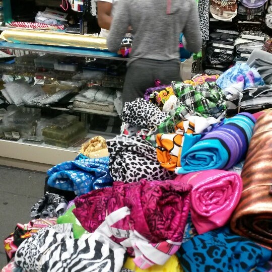 Nunez Fabrics Inc Tienda de textiles en Miami