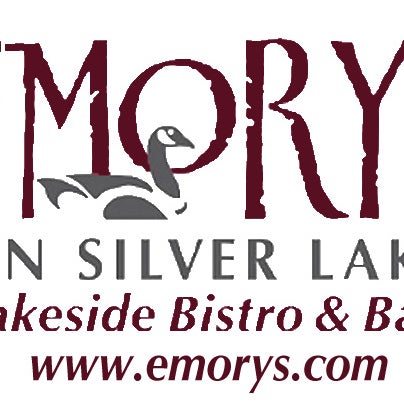 5/31/2017 tarihinde Emory&#39;s on Silver Lakeziyaretçi tarafından Emory&#39;s on Silver Lake'de çekilen fotoğraf