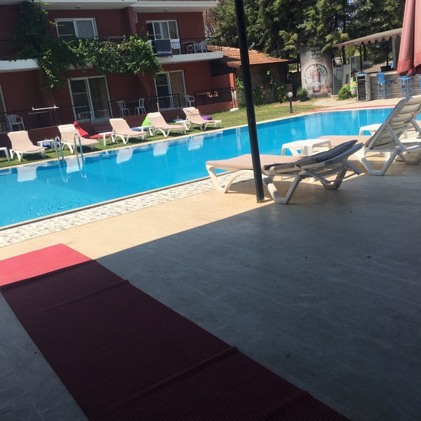 Foto diambil di Alaçatı Golden Resort oleh Selin C. pada 7/28/2016