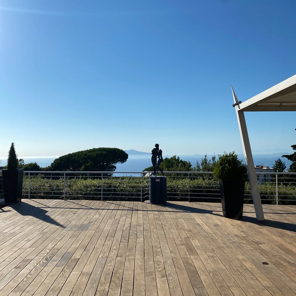 Das Foto wurde bei Capri Palace Hotel &amp; Spa von Fahad K. am 8/7/2021 aufgenommen
